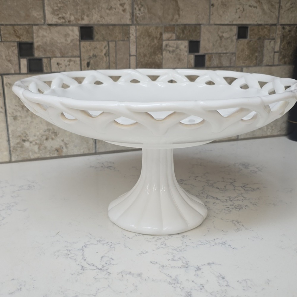 Vintage Pitman Dreitzer Milk Glass "Old Colony" Lace Pedestal Bowl Platter 7"T